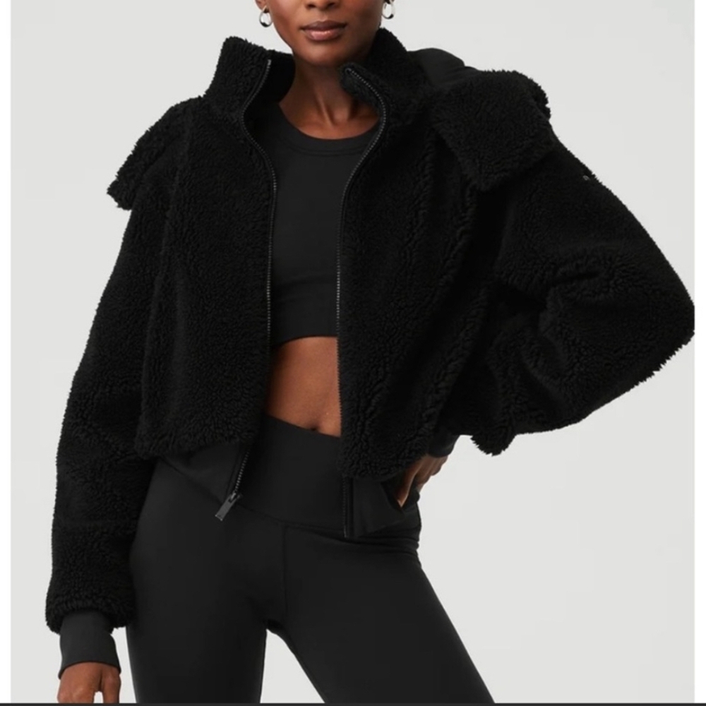 ALO Yoga Black Sherpa  Jacket - Picture 5 of 11